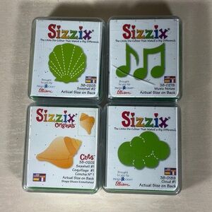 Sizzix Bundle of Green Dies Music  Notes, Cloud #1, Seashell #1, Seashell #2